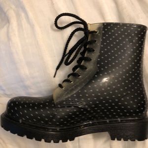 Cutest Rain Boot Ever!!